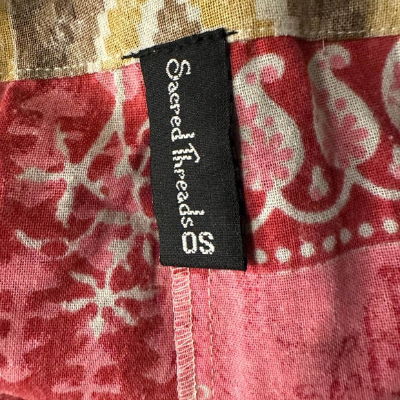 NWT. Medium Sacred Threads Multicolor Bohemian Overalls. LG/GR/GR01 - Picture 6 of 6